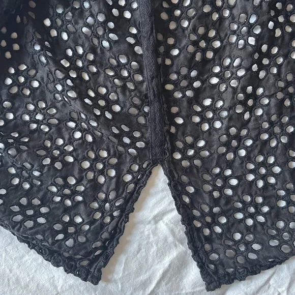 JohnnyWas Eyelet Top - Picture 7 of 9